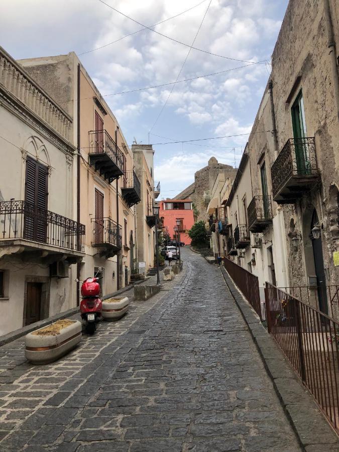 Isola - Lipari Centro Storico Βίλα Εξωτερικό φωτογραφία